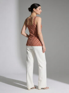 Dori Detail Sleeveless Kurti
