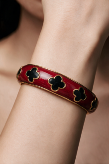 Red & Black Enamel Clover Motif Bangle Bracelets Set.