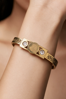 Gold Geometric Medallion Bracelet